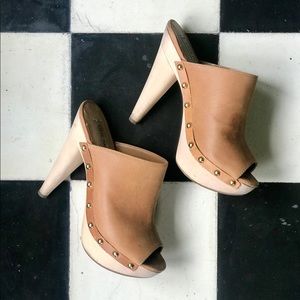 Steve Madden Tan Studded Heel